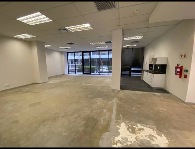 236M² OFFICE TO LET IN ZONNEBLOEM